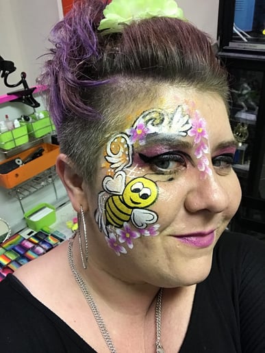 Gallery photo 1 of Busy Bee's Arty Party