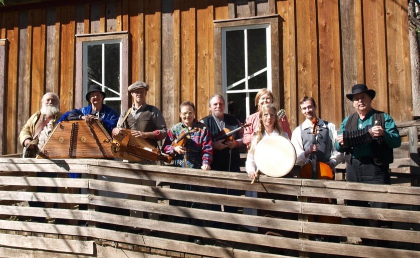 Gallery photo 1 of Buttermilk Junction Old Time String Band