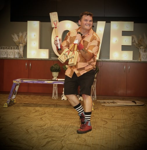 Gallery photo 5 of Buttons Entertainment & Variety Show