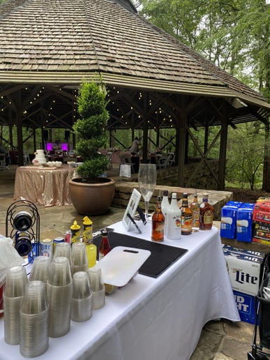 Gallery photo 8 of Buzzin Bee’s Bartending Service