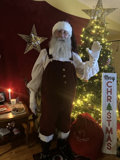 Gallery photo 2 of C Claus