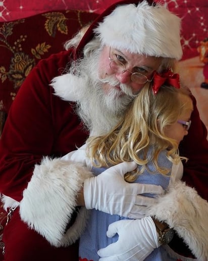 Gallery photo 5 of Cajun Claus