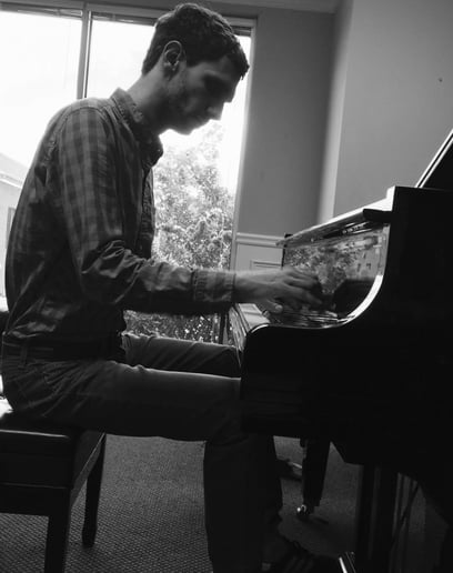 Gallery photo 9 of Caleb Houck