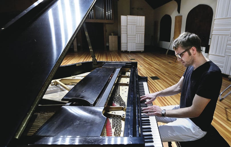 Gallery photo 5 of Caleb Nei Jazz