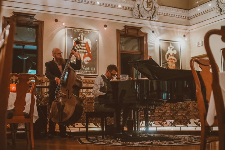 Gallery photo 8 of Caleb Nei Jazz