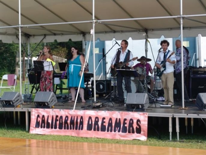 Gallery photo 4 of California Dreamers