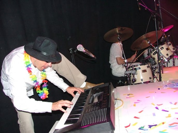 Gallery photo 20 of California Dueling Pianos