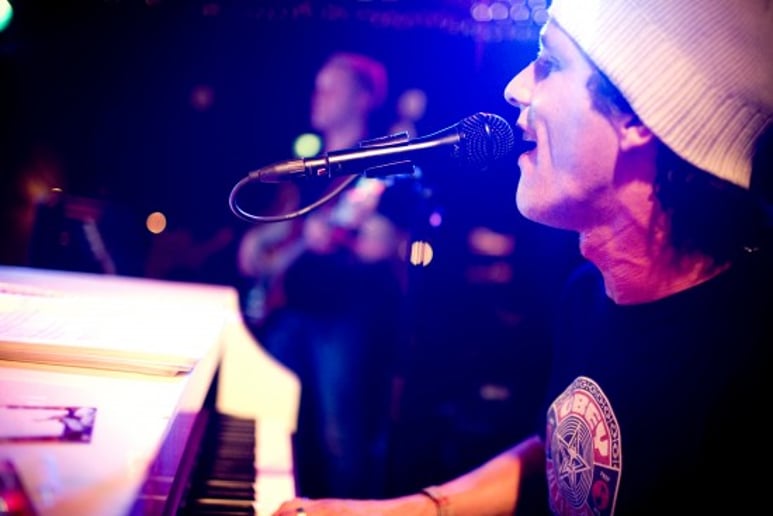 Gallery photo 26 of California Dueling Pianos