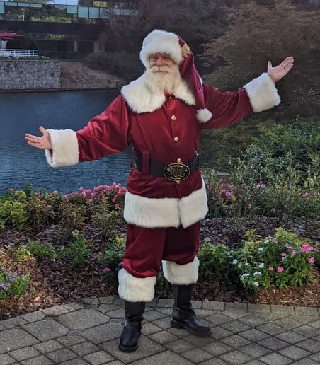 Gallery photo 4 of Calling St. Nick - Santa John