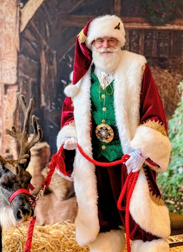 Gallery photo 1 of Calling St. Nick - Santa John