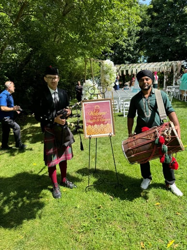 Gallery photo 2 of Callum the Piper