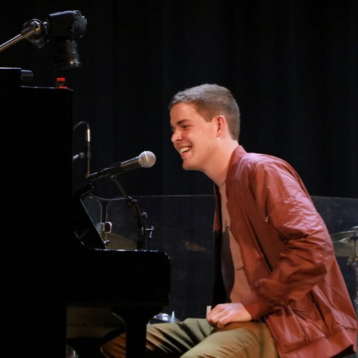 Gallery photo 4 of Cam Cokas