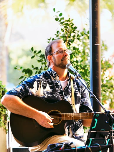 Gallery photo 10 of Cam Gordon