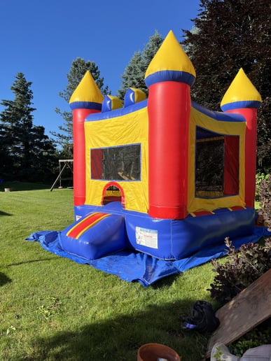 Gallery photo 3 of Cambridge Bouncy Castles
