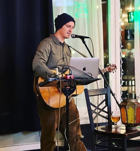 Gallery photo 1 of Cameron Ford (Relaxing Acoustic Covers)