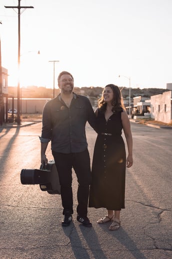 Gallery photo 1 of Cameron Hood & Lisa Gollenberg