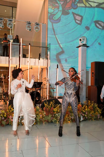Gallery photo 7 of Candi The Violinist