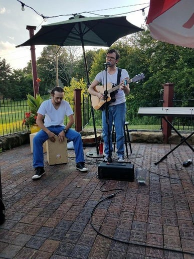 Gallery photo 1 of Adam Dominick - Singing Guitarist