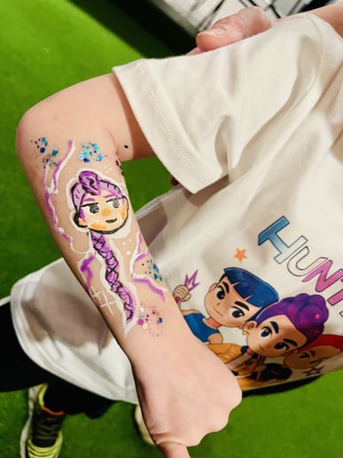 Gallery photo 3 of Candiland Creative Face Painting Co.