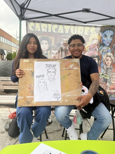 Gallery photo 2 of Caoba Caricaturas Entertainment