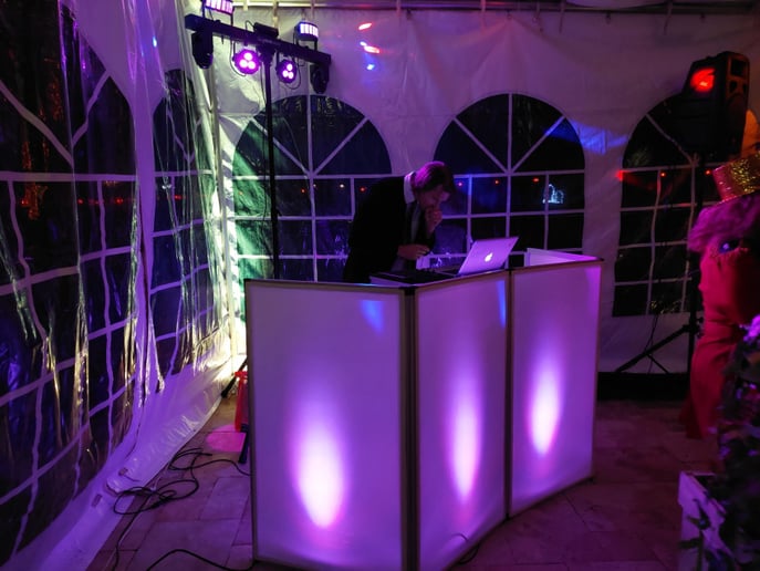 Gallery photo 4 of Capital DeeJays