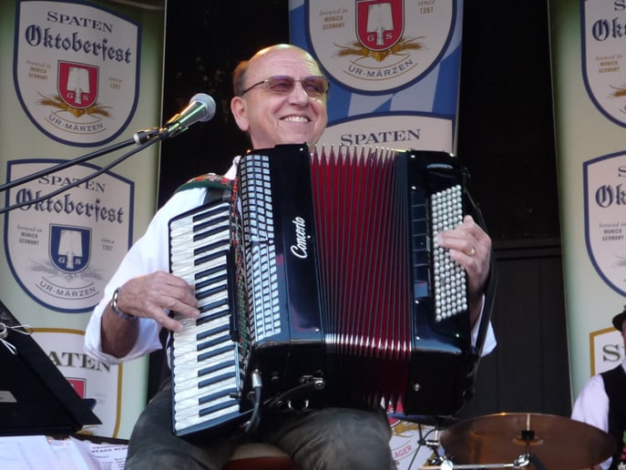Gallery photo 8 of Joe Domitrowich/Capricious Accordion