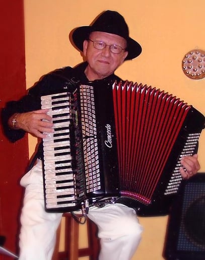 Gallery photo 4 of Joe Domitrowich/Capricious Accordion