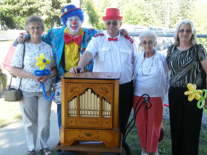 Gallery photo 6 of Street Organ Player - Capt. Red,  Alberta's #1