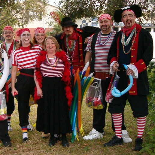 Gallery photo 3 of Captain Red
