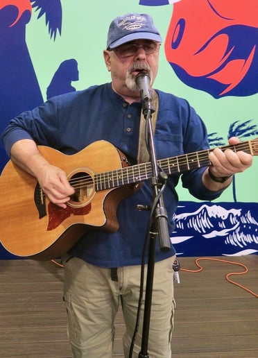 Gallery photo 8 of Captain Tom Music