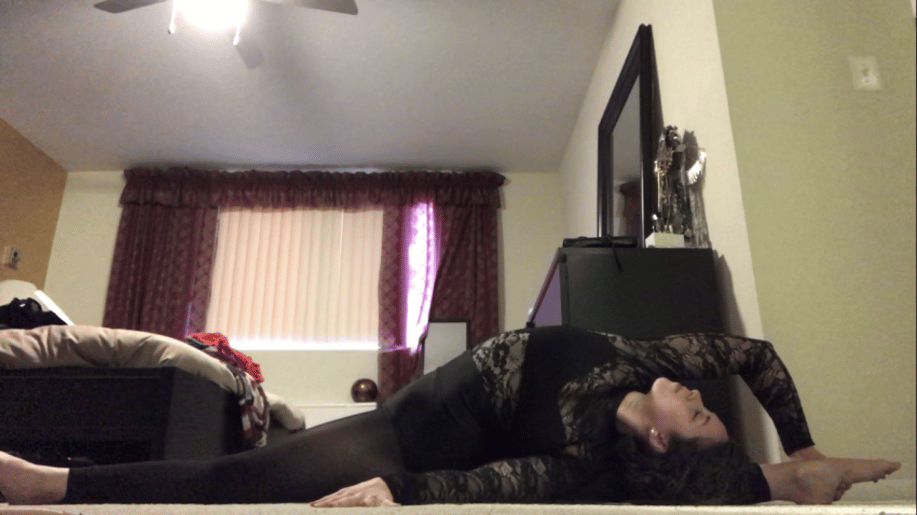 Gallery photo 4 of Captivating Contortion