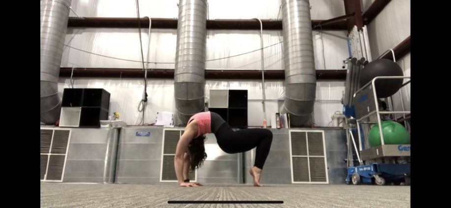 Gallery photo 10 of Captivating Contortion