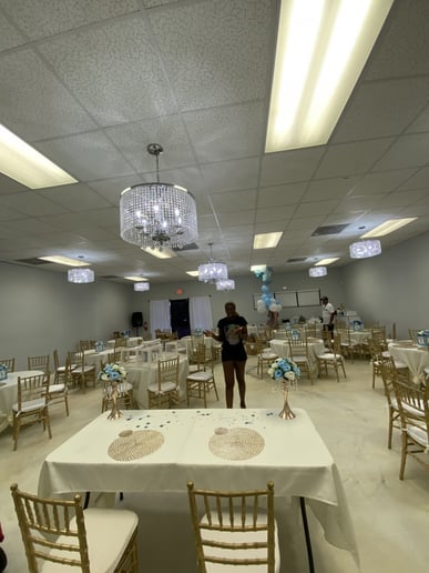 Gallery photo 10 of Carib Bar