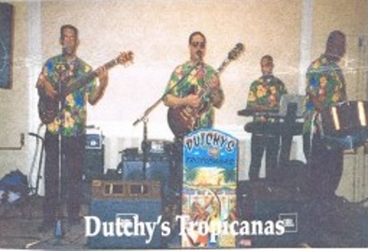 Gallery photo 3 of Dutchy's Caribbean Tropicanas