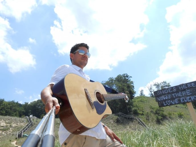 Gallery photo 6 of Carlos David