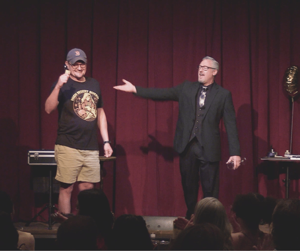 Gallery photo 1 of Carlos David Magic