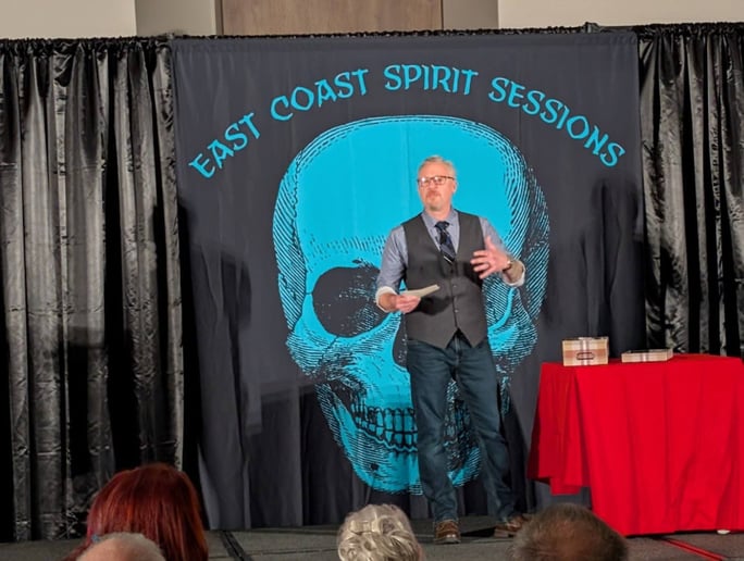 Gallery photo 5 of Carlos David Magic