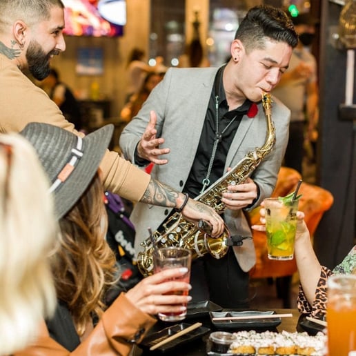 Gallery photo 5 of Carlos Rios - Sax