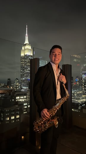 Gallery photo 7 of Carlos Rios - Sax