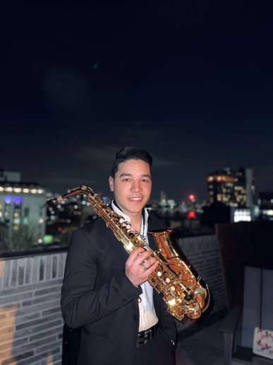 Gallery photo 10 of Carlos Rios - Sax
