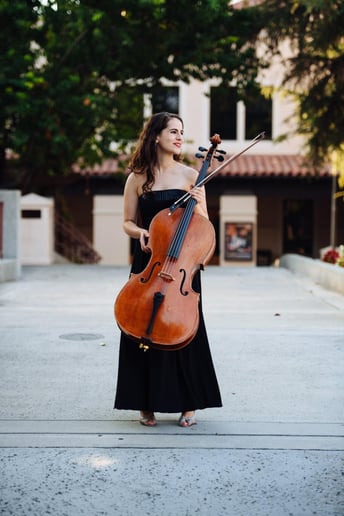 Gallery photo 4 of Carlyn Kessler