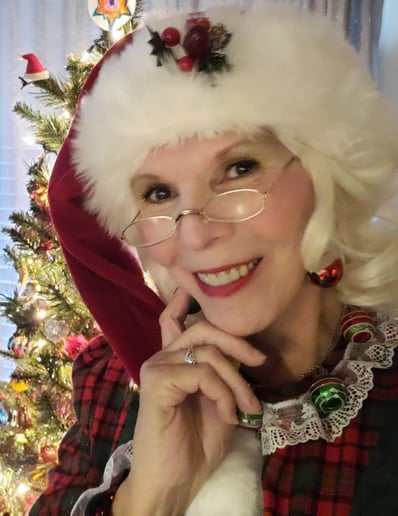 Gallery photo 7 of Carol Claus