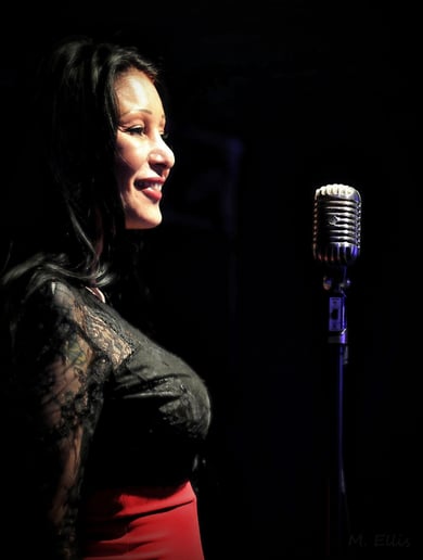 Gallery photo 10 of Carol Morgan Solo/Duo/Band