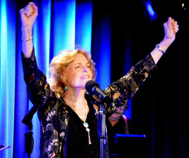 Gallery photo 7 of Carole Demas