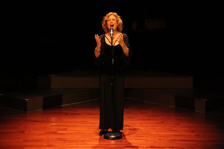 Gallery photo 9 of Carole Demas