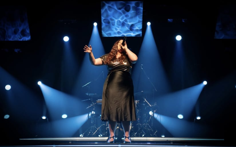 Gallery photo 1 of Caroline Canning: A Versatile Vocalist