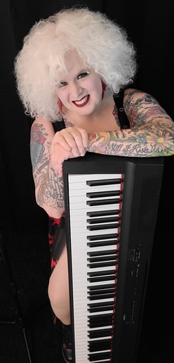 Gallery photo 8 of Carrie Ann - Musician