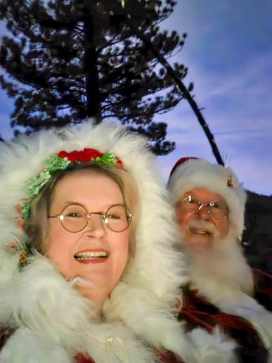 Gallery photo 2 of Carson Valley Santa & Mrs.Claus
