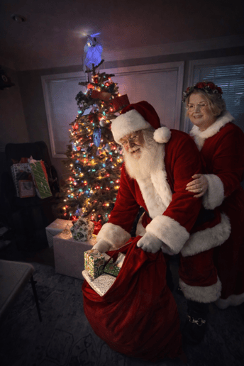 Gallery photo 4 of Carson Valley Santa & Mrs.Claus