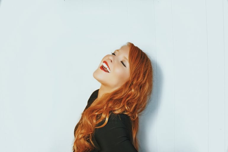 Gallery photo 8 of Caryn Dixon